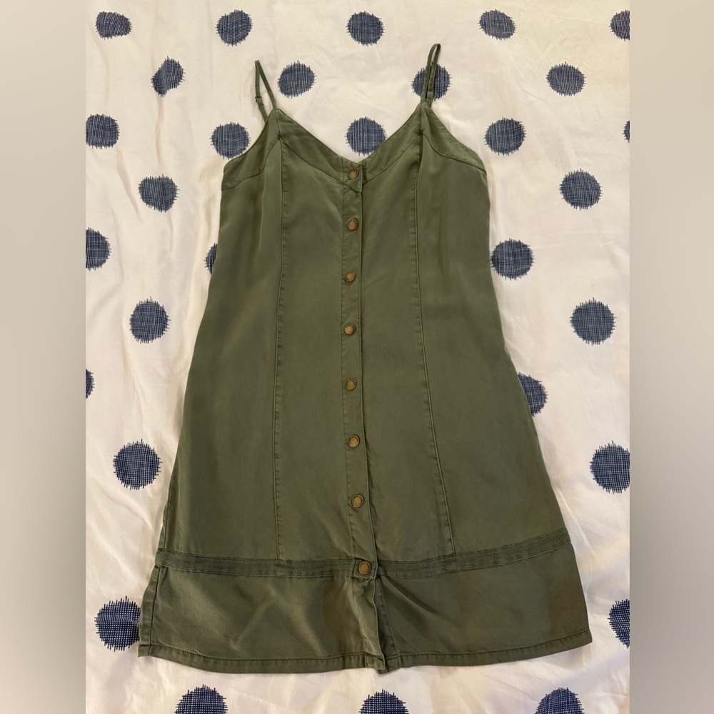 Vince Camuto Olive Button-Down Dress